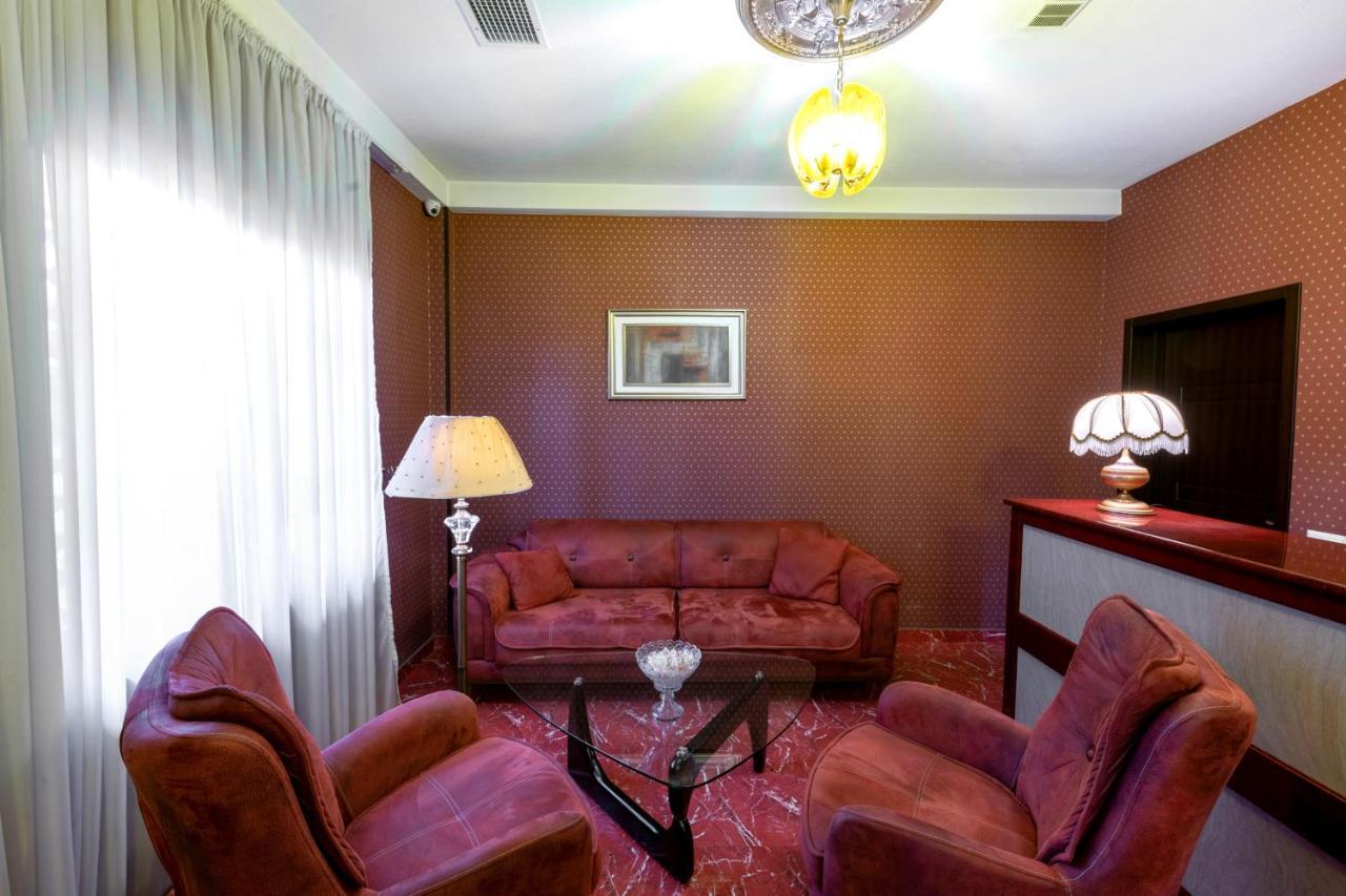 - Granada - Boutique Hotel - Tbilisi - Exteriér fotografie